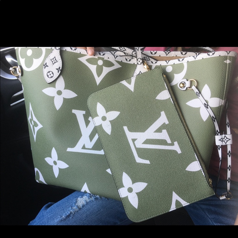 Handbag